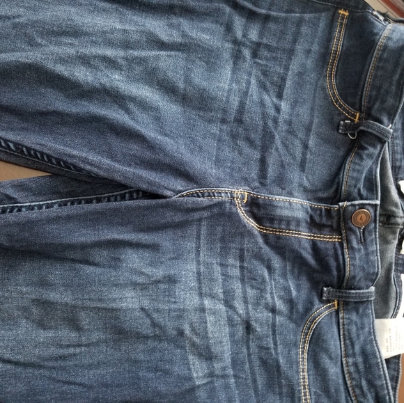 Jeans - Picture 1 of 3